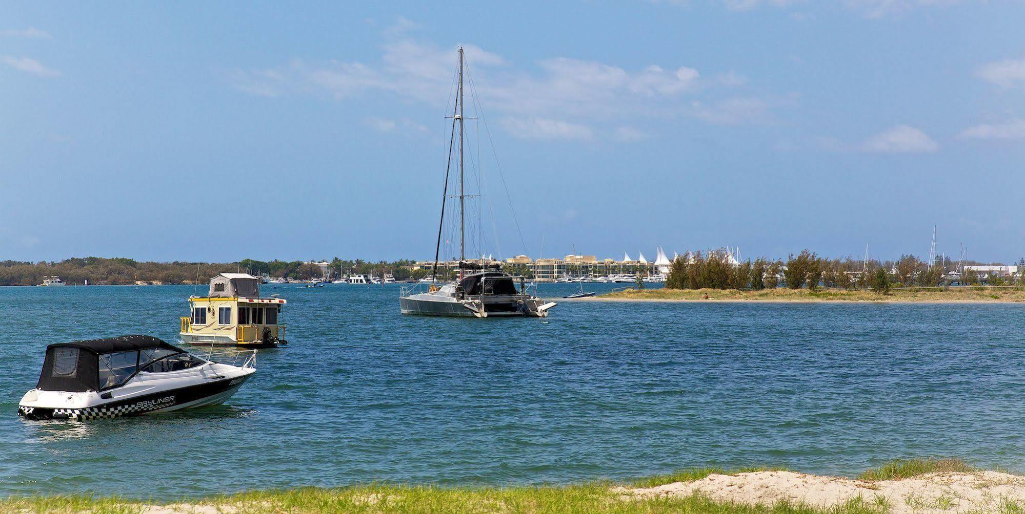 Harbour Side Aparthotel 3*